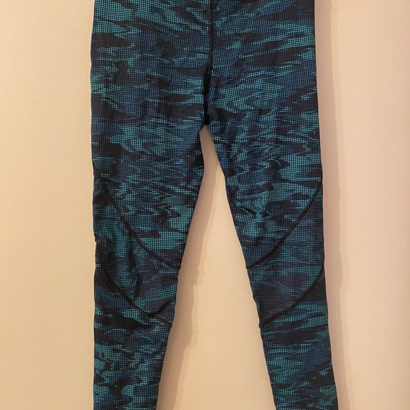 Black/teal pixel looking patterned workout pants - Picture 3 of 4